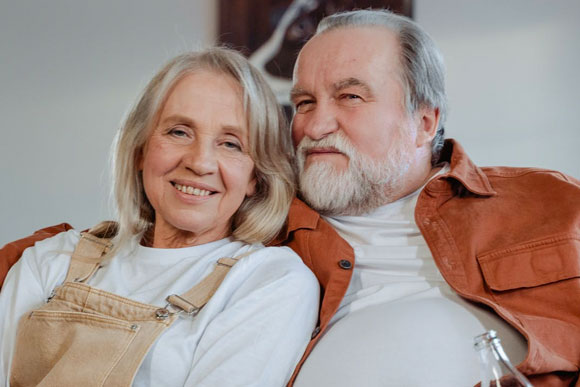 Online dating for seniorer - Find moden kærlighed med online-dating